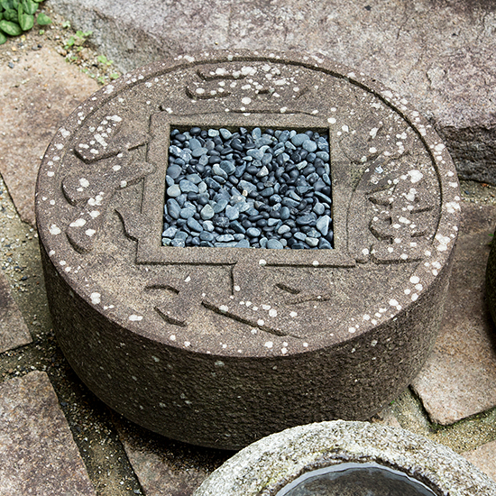 Chisoku Tsukubai. same design with a wash basin in Ryoan-ji Temple.