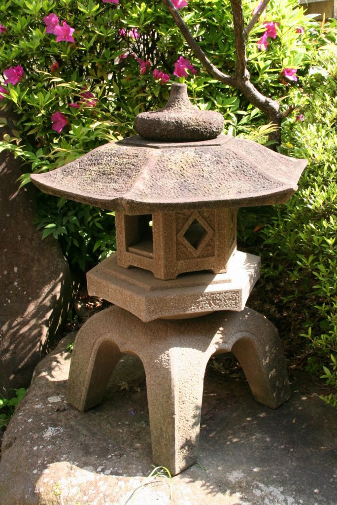 Hexagon Japanese stone lantern